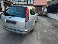 Second-hand Ford Focus 101 CP (74 kW) 2006 Argintiu Break