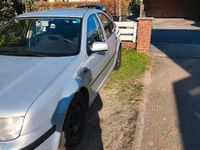 Second-hand VW Bora 101 CP (74 kW) 1999 Argintiu Berlinǎ