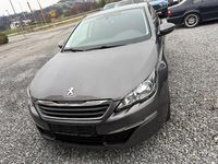 Gebraucht Peugeot 308 Active 131 PS (96 kW) 2016 Grau Kleinwagen