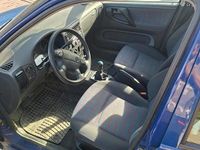 Gebraucht VW Polo 50 PS (36 kW) 1998 Blau Kleinwagen