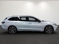 Gebraucht VW Passat R-line 150 PS (110 kW) 2024 Silber Kombi
