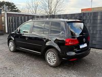 Gebraucht VW Touran Cup 140 PS (102 kW) 2015 Schwarz Van / Kleinbus