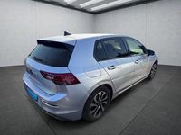 Gebraucht VW Golf VIII 150 PS (110 kW) 2023 Silber Kleinwagen