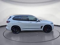 Neu BMW X5 352 PS (258 kW) 2026 Weiß SUV