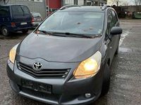 Gebraucht Toyota Sportsvan 126 PS (92 kW) 2011 Van / Kleinbus