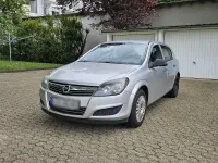 Usata Opel Astra Selection 90 CV (66 kW) 2009 Argento Utilitaria