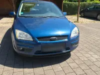 Gebraucht Ford Focus 100 PS (73 kW) 2007 Blau Kleinwagen