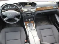 Gebraucht Mercedes E200 Classic 136 PS (100 kW) 2010 Grau Limousine