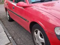 Gebraucht Opel Vectra 100 PS (73 kW) 1998 Rot Kombi