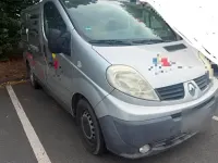 Gebraucht Renault Trafic 145 PS (106 kW) 2008 Silber Van / Kleinbus