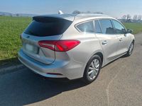 Gebraucht Ford Focus 120 PS (88 kW) 2021 Silber Kombi