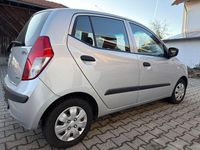 Gebraucht Hyundai i10 Style 77 PS (56 kW) 2008 Silber Kleinwagen