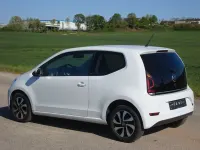 Usata VW up! Active 65 CV (47 kW) 2021 Bianco Utilitaria