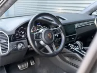 Gebraucht Porsche Cayenne GTS 460 PS (338 kW) 2023 Schwarz SUV