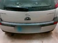 Używany Opel Corsa 58 KM (42 kW) 2002 Srebrny Hatchback