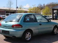 Gebraucht Mitsubishi Colt 75 PS (55 kW) 1995 Blau Kleinwagen