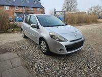 Gebraucht Renault Clio II Dynamique 79 PS (58 kW) 2009 Grau Limousine