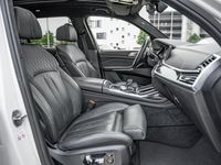 Gebraucht BMW X7 Executive 632 PS (464 kW) 2020 Mineralweiss metallic SUV
