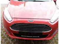 Gebraucht Ford Fiesta Ambiente 60 PS (44 kW) 2016 Rot Kleinwagen