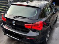 Gebraucht BMW 116 109 PS (80 kW) 2015 Schwarz Kleinwagen