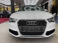 Gebraucht Audi A1 Attraction 90 PS (66 kW) 2012 Weiß Kleinwagen