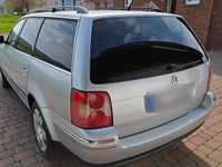 Second-hand VW Passat 130 CP (95 kW) 2004 Argintiu Break
