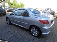 gebraucht Peugeot 206 CC 110