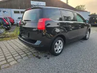 Gebraucht Peugeot 5008 158 PS (116 kW) 2012 Schwarz Van / Kleinbus