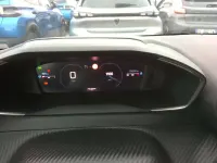 Gebraucht Peugeot 208 Allure 101 PS (74 kW) 2025 Schwarz (noir perla nera) Kleinwagen