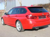 Gebraucht BMW 320 Performance 190 PS (139 kW) 2019 Rot Kombi