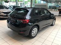 gebraucht Skoda Fabia Active 1,0 TSI PDC Smartlink Sitzheizung