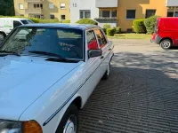 Gebraucht Mercedes 240 72 PS (52 kW) 1981 Weiß Limousine