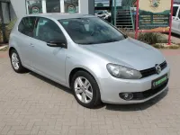 Gebraucht VW Golf VII Match 105 PS (77 kW) 2013 Silber Limousine