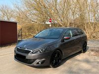 Gebraucht Peugeot 308 150 PS (110 kW) 2017 Gold Kombi
