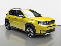 Neu Fiat Grande Panda La Prima 83 kW (113 PS) 2025 Limone gelb Kleinwagen