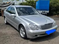 Gebraucht Mercedes C200 163 PS (119 kW) 2000 Silber Limousine