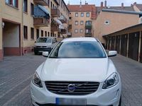 Gebraucht Volvo XC60 215 PS (158 kW) 2013 Weiß SUV