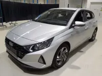 Gebraucht Hyundai i20 101 PS (74 kW) 2022 Silber Kleinwagen