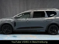 Gebraucht Dacia Jogger Extreme 110 PS (80 kW) 2023 Grau Van / Kleinbus