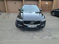 Gebraucht Volvo XC60 197 PS (144 kW) 2022 Schwarz SUV