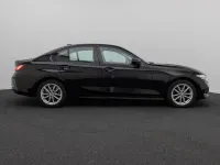 Gebraucht BMW 318 Sport Line 156 PS (114 kW) 2024 Schwarz ii668 Limousine