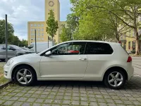 Gebraucht VW Golf VII 140 PS (102 kW) 2013 Weiß Coupé