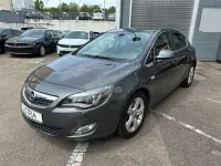 Gebraucht Opel Astra Sport 179 PS (131 kW) 2010 Grau Limousine
