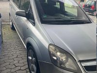 Gebraucht Opel Zafira 120 PS (88 kW) 2007 Silber Van / Kleinbus