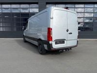 Second-hand Mercedes Sprinter 143 CP (105 kW) 2019 Argintiu Van