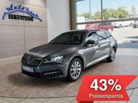 Gebraucht Skoda Superb 150 PS (110 kW) 2024 Graphite grau (metallic) Kombi