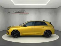 Gebraucht Opel Astra 131 PS (96 kW) 2024 Kult gelb (metallic) Limousine