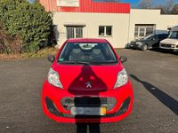 Gebraucht Peugeot 107 68 PS (50 kW) 2012 Rot Kleinwagen