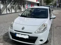 Gebraucht Renault Clio IV 75 PS (55 kW) 2012 Weiß Limousine
