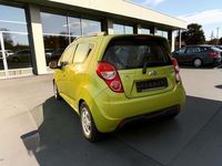 Gebraucht Chevrolet Spark 82 PS (60 kW) 2013 Grün Kleinwagen